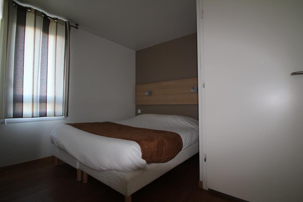 Fasthotel Tours Sud Chambray-lès-Tours Esterno foto