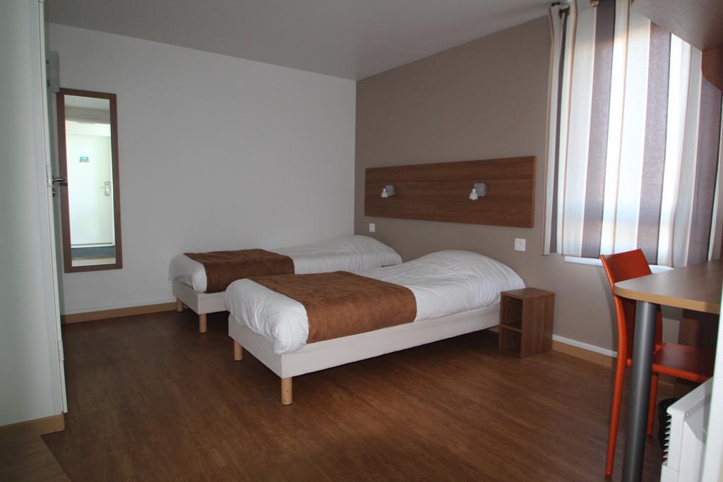 Fasthotel Tours Sud Chambray-lès-Tours Esterno foto