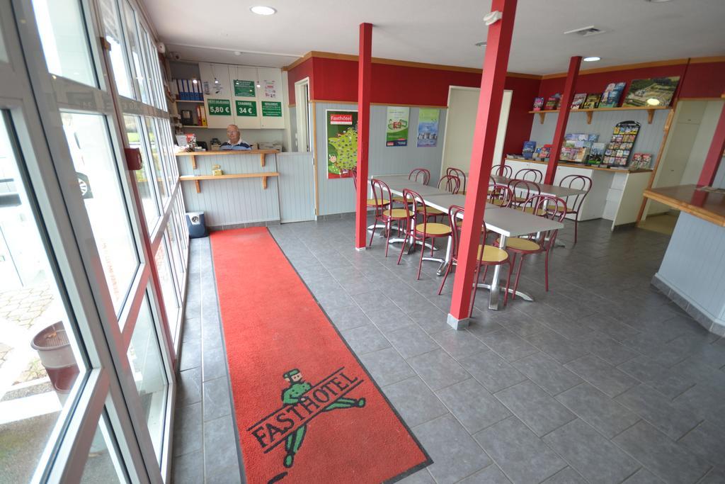Fasthotel Tours Sud Chambray-lès-Tours Esterno foto