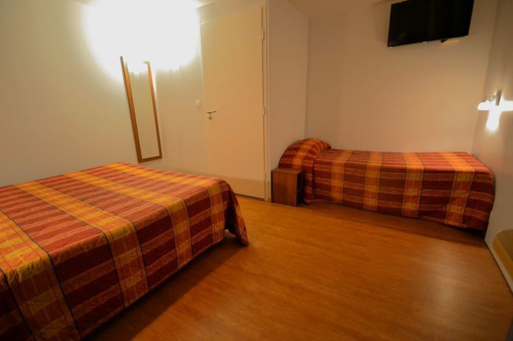 Fasthotel Tours Sud Chambray-lès-Tours Esterno foto