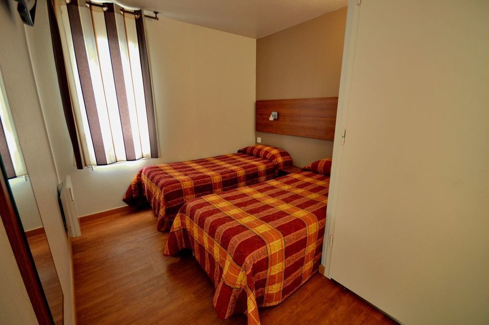 Fasthotel Tours Sud Chambray-lès-Tours Esterno foto